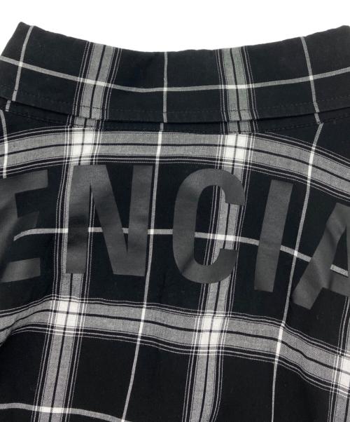 BALENCIAGA（バレンシアガ）BALENCIAGA (バレンシアガ) バックロゴチェックシャツ ブラック サイズ:38の古着・服飾アイテム
