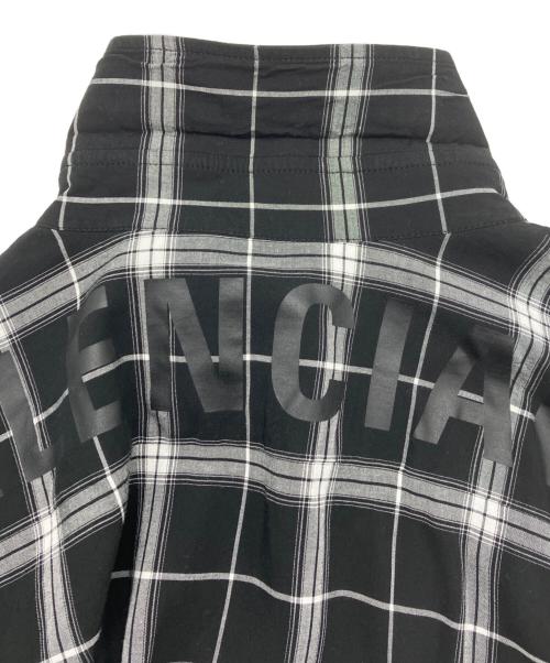 BALENCIAGA（バレンシアガ）BALENCIAGA (バレンシアガ) バックロゴチェックシャツ ブラック サイズ:38の古着・服飾アイテム