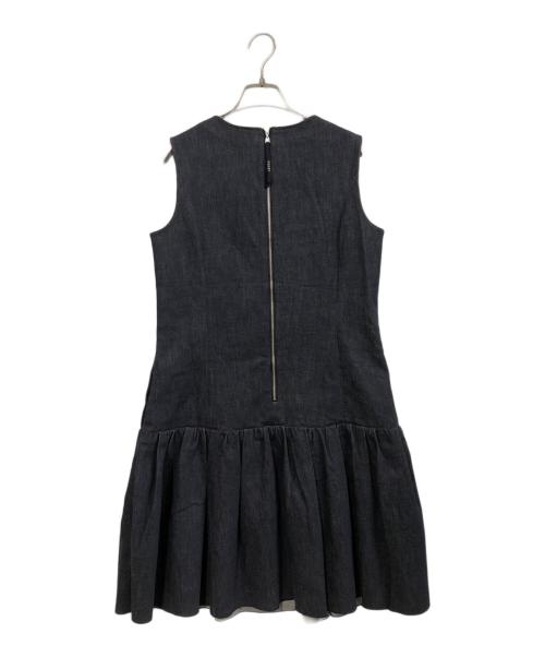 FOXEY NEWYORK（フォクシーニューヨーク）FOXEY NEWYORK (フォクシーニューヨーク) デニムノースリーブワンピース インディゴ サイズ:38の古着・服飾アイテム