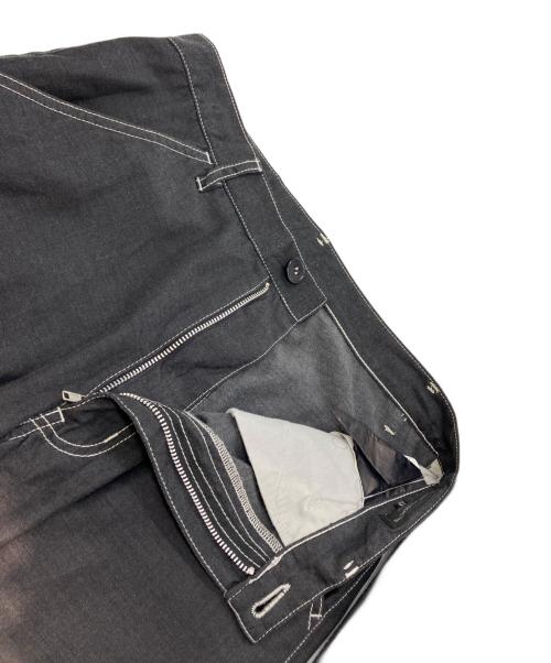 COMME des GARCONS HOMME PLUS（コムデギャルソンオムプリュス）COMME des GARCONS HOMME PLUS (コムデギャルソンオムプリュス) ステッチパンツ グレー サイズ:XSの古着・服飾アイテム