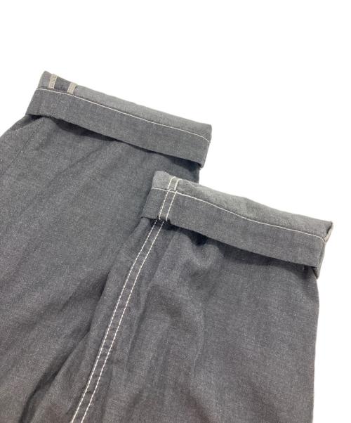 COMME des GARCONS HOMME PLUS（コムデギャルソンオムプリュス）COMME des GARCONS HOMME PLUS (コムデギャルソンオムプリュス) ステッチパンツ グレー サイズ:XSの古着・服飾アイテム