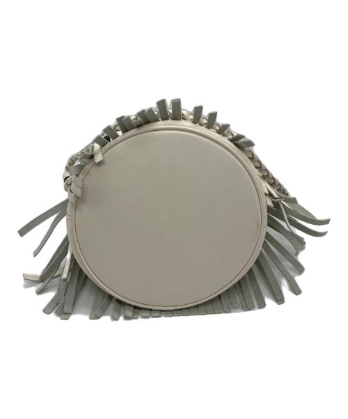 J&M DAVIDSON（ジェイ＆エム デヴィッドソン）J&M DAVIDSON (ジェイ＆エム デヴィッドソン) 巾着ショルダーバッグ ホワイトの古着・服飾アイテム