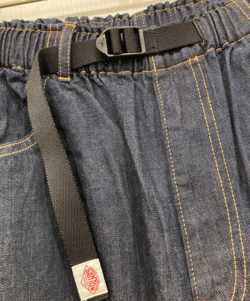 DANTON（ダントン）DANTON (ダントン) カラーデニム ベルテッドイージーパンツ インディゴ サイズ:38 未使用品の古着・服飾アイテム