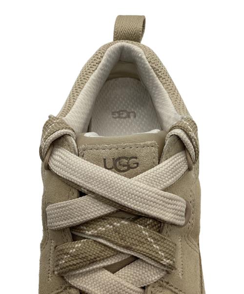 UGG（アグ）UGG (アグ) スニーカー ベージュ サイズ:24の古着・服飾アイテム