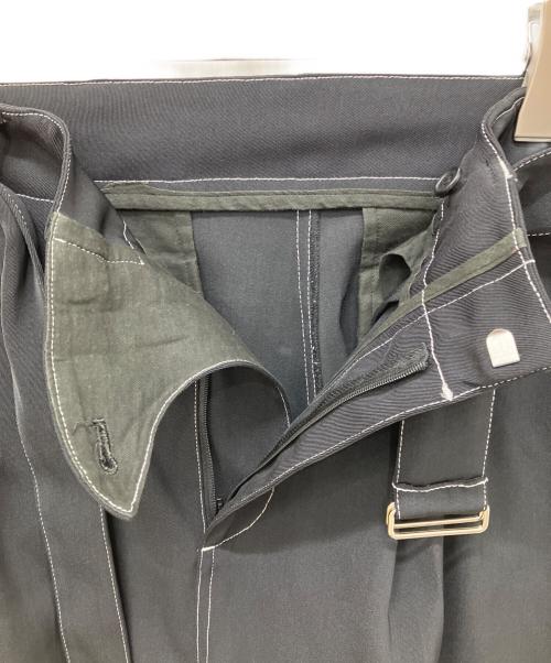 YOKE（ヨーク）YOKE (ヨーク) BELTED WIDE LEG SHORTS ブラック サイズ:3の古着・服飾アイテム