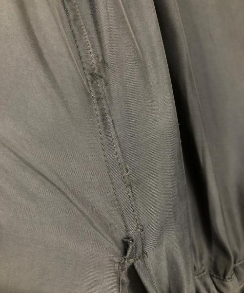 YOKE（ヨーク）YOKE (ヨーク) CUPRO JUMP SUIT グレー サイズ:3の古着・服飾アイテム