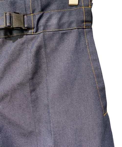 me ISSEY MIYAKE（ミーイッセイ ミヤケ）me ISSEY MIYAKE (ミーイッセイ ミヤケ) フラットデニムパンツ インディゴ サイズ:Freeの古着・服飾アイテム