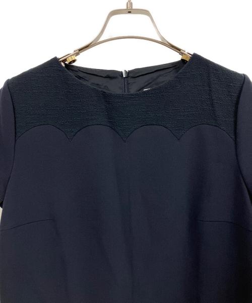 BOSS HUGO BOSS（ボス ヒューゴボス）BOSS HUGO BOSS (ボス ヒューゴボス) 切替ワンピース ネイビー サイズ:DE36/FR38の古着・服飾アイテム