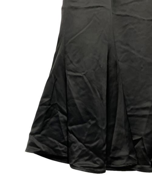 anuans（アニュアンス）anuans (アニュアンス) マキシムサテンスカート ブラック サイズ:Mの古着・服飾アイテム