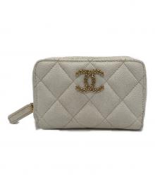 CHANEL（シャネル）の古着「キャビアスキンカードケース」｜ホワイト