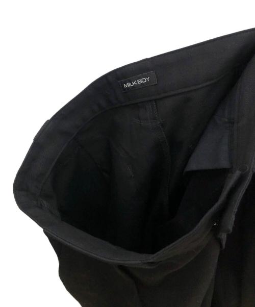 MILK BOY（ミルクボーイ）MILK BOY (ミルクボーイ) TAPEY SHORTS ブラック サイズ:Fの古着・服飾アイテム