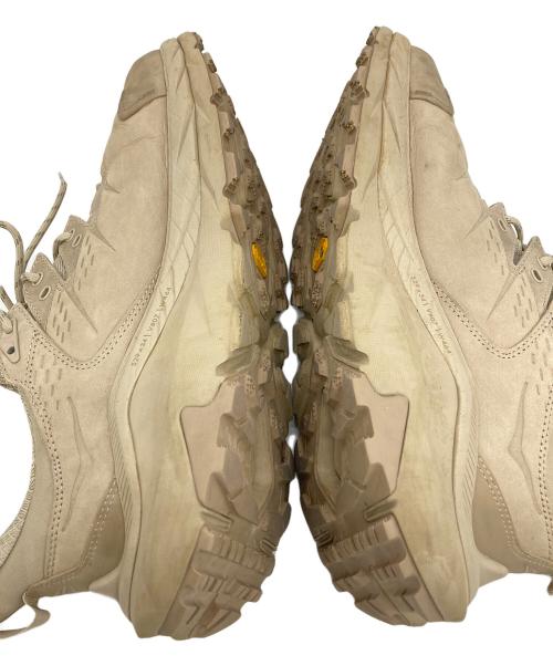 HOKA（ホカ）HOKA (ホカ) スニーカー KAHA 2 LOW GTX ベージュ サイズ:29cmの古着・服飾アイテム