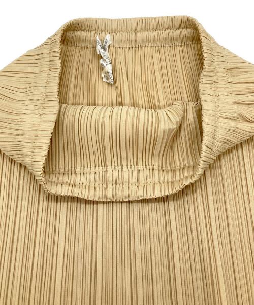 PLEATS PLEASE（プリーツプリーズ）PLEATS PLEASE (プリーツプリーズ) プリーツスカート ベージュ サイズ:3の古着・服飾アイテム