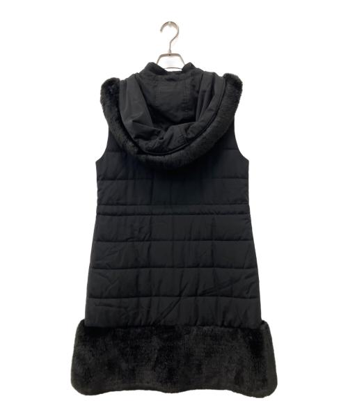FOXEY NEWYORK（フォクシーニューヨーク）FOXEY NEWYORK (フォクシーニューヨーク) フーディベスト ブラック サイズ:SIZE 38の古着・服飾アイテム