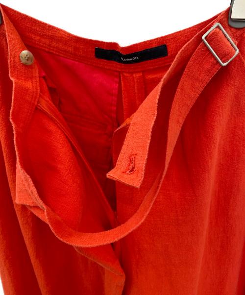 FRAMeWORK（フレームワーク）FRAMeWORK (フレームワーク) ラップサルエルパンツ レッド サイズ:36 未使用品の古着・服飾アイテム