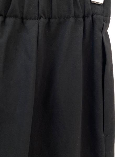 ENFOLD（エンフォルド）ENFOLD (エンフォルド) CROPPED WIDE-TROUSERS ブラック サイズ:36の古着・服飾アイテム