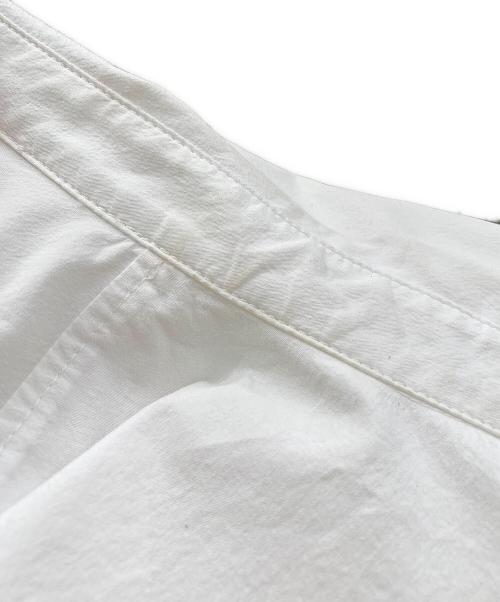 IENA（イエナ）IENA (イエナ) FABRICA クロップドシャツ ホワイト サイズ:Freeの古着・服飾アイテム