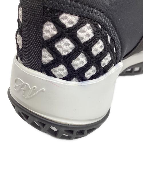 Roger Vivier（ロジェ ヴィヴィエ）Roger Vivier (ロジェ ヴィヴィエ) スニーカー ブラック×ホワイト サイズ:35の古着・服飾アイテム