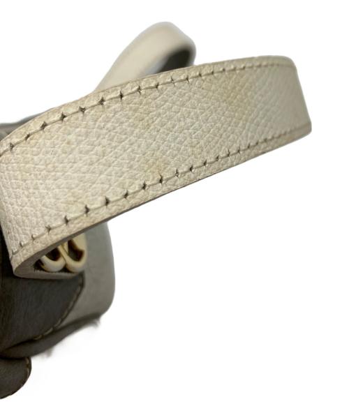Christian Dior（クリスチャン ディオール）Christian Dior (クリスチャン ディオール) ハニカム柄ショルダーバッグ ホワイトの古着・服飾アイテム