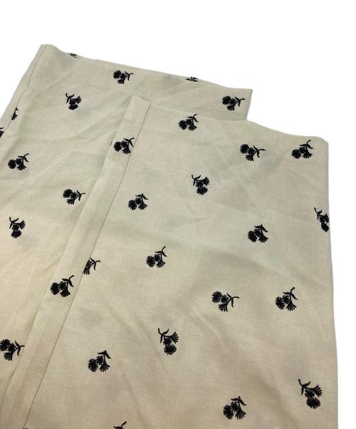 machatt（マチャット）MACHATT (マチャット) エンブロイダリーワイドパンツ ベージュ サイズ:36 未使用品の古着・服飾アイテム