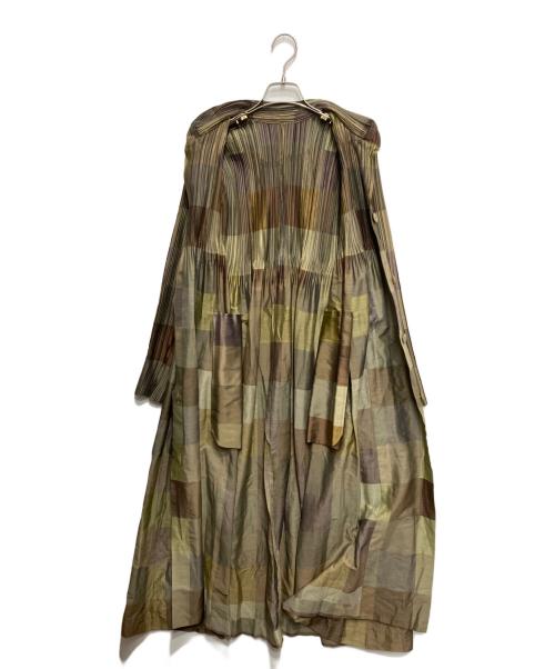 ISSEY MIYAKE（イッセイミヤケ）ISSEY MIYAKE (イッセイミヤケ) プリーツチェックワンピース オリーブ サイズ:3の古着・服飾アイテム