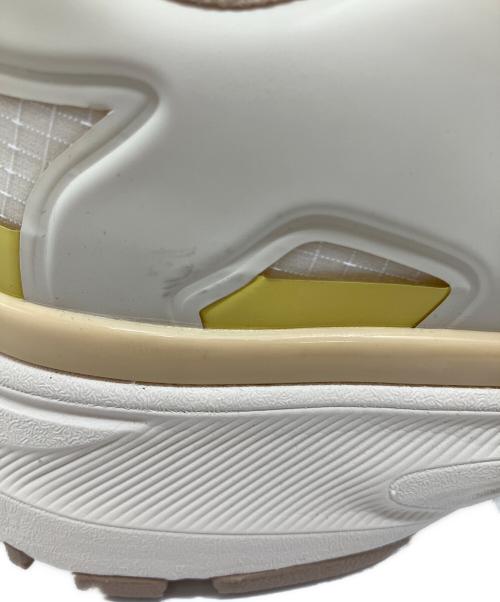 maison kitsune（メゾンキツネ）maison kitsune (メゾンキツネ) スニーカー ベージュ サイズ:23cmの古着・服飾アイテム