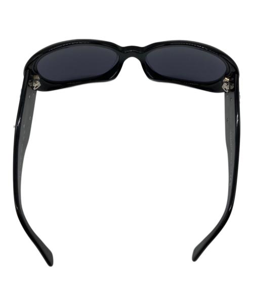 CHANEL（シャネル）CHANEL (シャネル) カメリアサングラス ブラック サイズ:56□16の古着・服飾アイテム