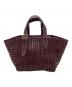 ANYA HINDMARCH (アニヤ・ハインドマーチ) The Neeson Square Tote Small / ニーソン スモール スクエア トート ボルドー：63000円