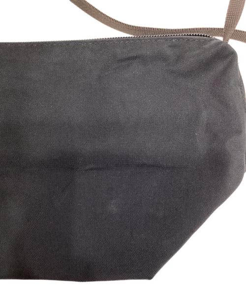 Herve Chapelier（エルベシャプリエ）Herve Chapelier (エルベシャプリエ) ナイロン舟型ショルダーバッグS ブラックの古着・服飾アイテム