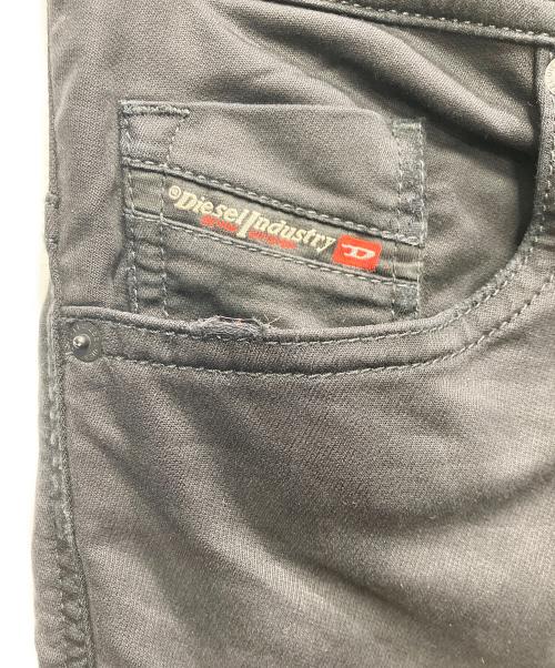 DIESEL（ディーゼル）DIESEL (ディーゼル) JOGG JEANS ブラック サイズ:W30L32の古着・服飾アイテム