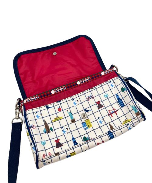 LeSportsac（レスポートサック）LeSportsac (レスポートサック) familiar (ファミリア) ショルダーバッグ アイボリーの古着・服飾アイテム