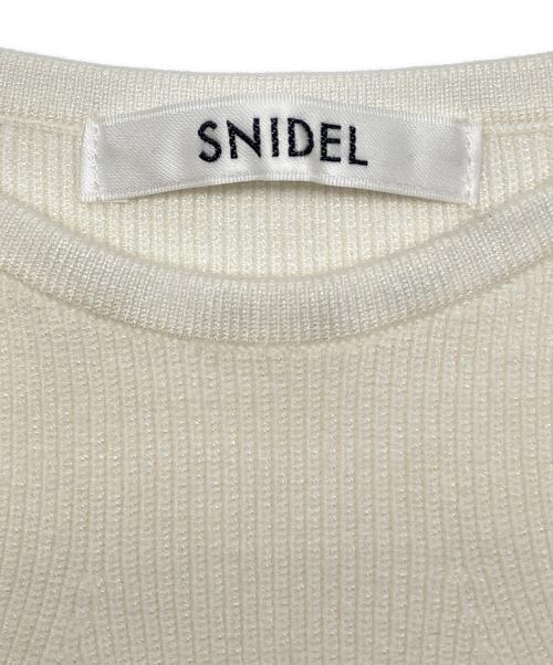 Snidel（スナイデル）Snidel (スナイデル) イントリケートフリルコンビニットワンピ アイボリー サイズ:Ｆの古着・服飾アイテム