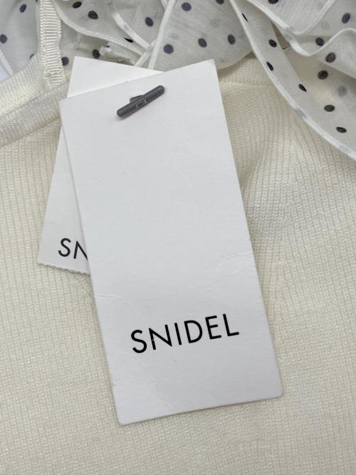 Snidel（スナイデル）Snidel (スナイデル) イントリケートフリルコンビニットワンピ アイボリー サイズ:Ｆの古着・服飾アイテム