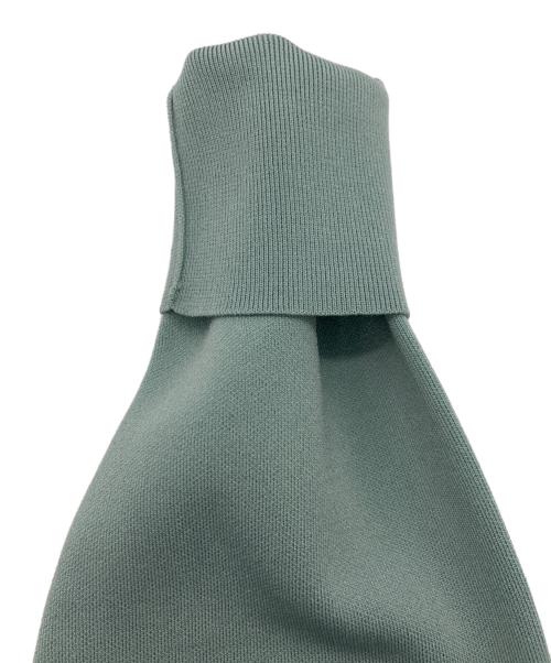 l’heritage martinique（レリタージュ マルティニーク）l’heritage martinique (レリタージュ マルティニーク) タフタフリルカーディガン グリーン サイズ:Freeの古着・服飾アイテム