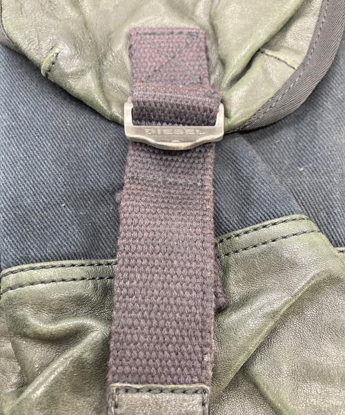DIESEL（ディーゼル）DIESEL (ディーゼル) レザーボディーバッグ オリーブの古着・服飾アイテム