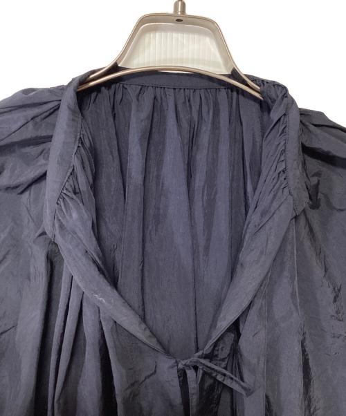 ETRE TOKYO（エトレトウキョウ）ETRE TOKYO (エトレトウキョウ) ボリュームスリーブブラウス ネイビー サイズ:Fの古着・服飾アイテム