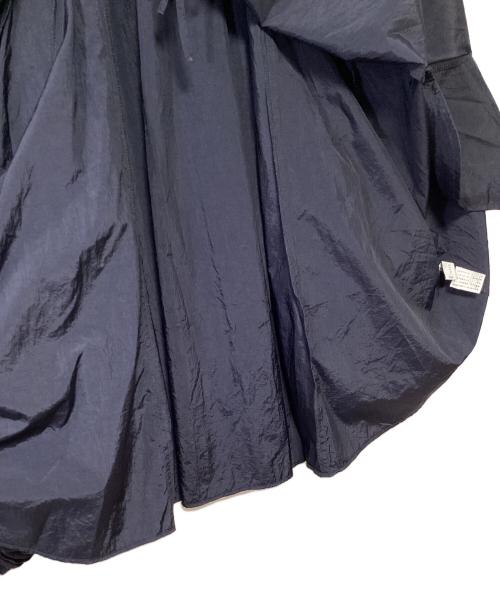 ETRE TOKYO（エトレトウキョウ）ETRE TOKYO (エトレトウキョウ) ボリュームスリーブブラウス ネイビー サイズ:Fの古着・服飾アイテム