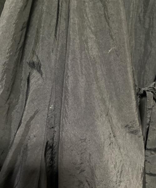 ETRE TOKYO（エトレトウキョウ）ETRE TOKYO (エトレトウキョウ) ボリュームスリーブブラウス ネイビー サイズ:Fの古着・服飾アイテム