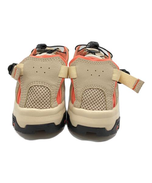 SALOMON（サロモン）SALOMON (サロモン) シューズ ベージュ サイズ:25の古着・服飾アイテム