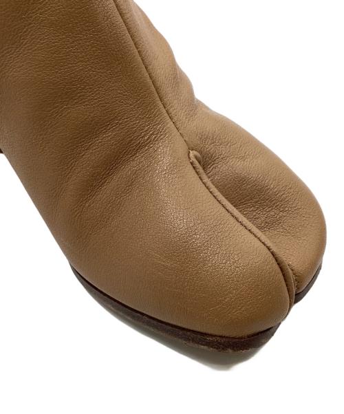 Maison Margiela（メゾンマルジェラ）Maison Margiela (メゾンマルジェラ) 足袋ブーツ ベージュ サイズ:36の古着・服飾アイテム