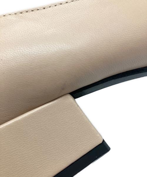 FABIO RUSCONI（ファビオルスコーニ）FABIO RUSCONI (ファビオルスコーニ) スクエアトゥローファー ベージュ サイズ:38の古着・服飾アイテム