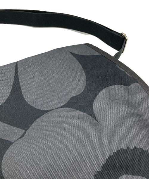 marimekko（マリメッコ）marimekko (マリメッコ) ショルダーバッグ ブラックの古着・服飾アイテム