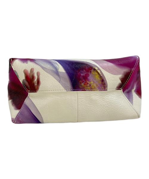 MARC JACOBS（マークジェイコブズ）MARC JACOBS (マークジェイコブズ) ザ フューチャー フローラル レザー サック バッグ ミニ ホワイトの古着・服飾アイテム