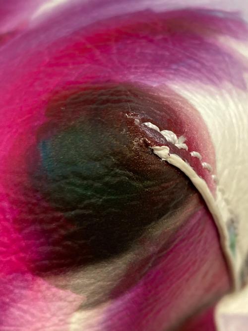 MARC JACOBS（マークジェイコブズ）MARC JACOBS (マークジェイコブズ) ザ フューチャー フローラル レザー サック バッグ ミニ ホワイトの古着・服飾アイテム