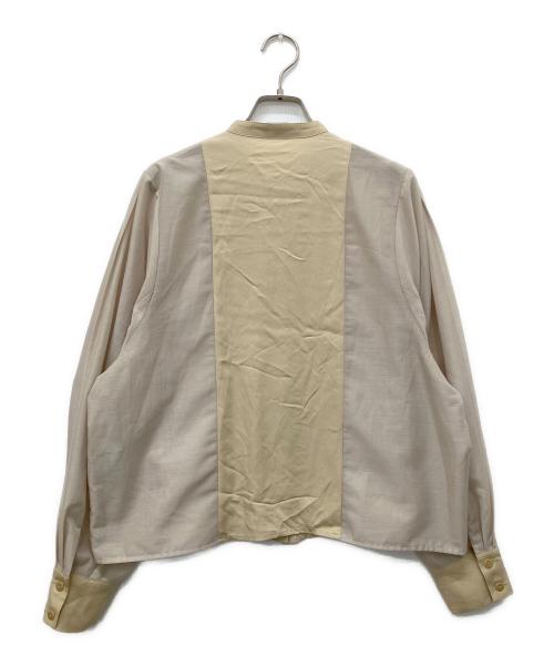 RIM.ARK（リムアーク）RIM.ARK (リムアーク) Sheer sleeve pintuck SH ベージュ サイズ:38の古着・服飾アイテム