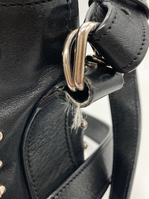 Saint Laurent Paris（サンローランパリ）Saint Laurent Paris (サンローランパリ) スタッズ巾着バッグ ブラックの古着・服飾アイテム