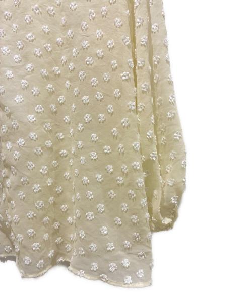 BALLSEY（ボールジィ）BALLSEY (ボールジィ) ドットフラワージャカード ボリュームギャザープルオーバー アイボリー サイズ:36 未使用品の古着・服飾アイテム