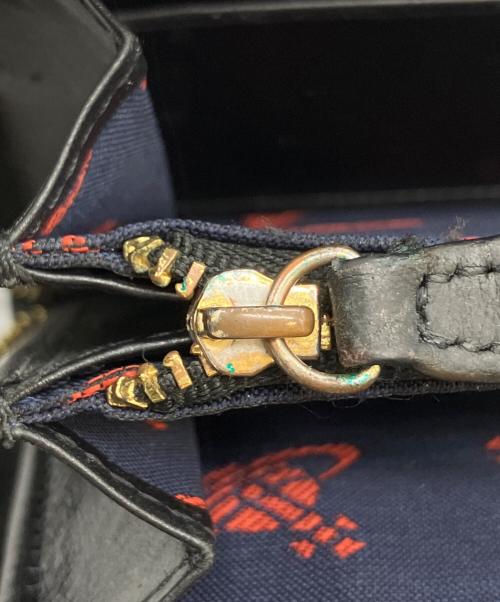 Vivienne Westwood（ヴィヴィアンウエストウッド）Vivienne Westwood (ヴィヴィアンウエストウッド) ラウンドファスナー財布 ブラックの古着・服飾アイテム