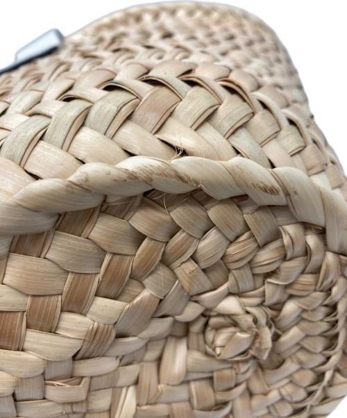 LOEWE（ロエベ）LOEWE (ロエベ) バスケットバッグ スモール ホワイトの古着・服飾アイテム