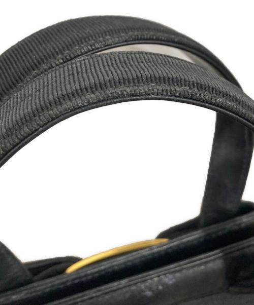 Salvatore Ferragamo（サルヴァトーレ フェラガモ）Salvatore Ferragamo (サルヴァトーレ フェラガモ) ヴァラリボンハンドバッグ ブラックの古着・服飾アイテム